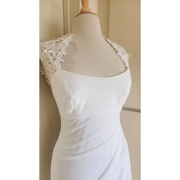 Xscape White Jersey,  Chiffon and Lace Empire Waist Gown with side Draped Oversk - Picture 4 of 11